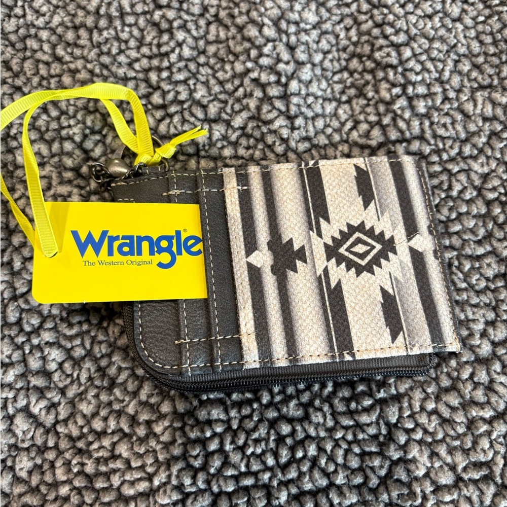 Wrangler Black Zip Card Wallet with Yellow Lanyard